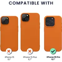 Kwmobile hoes met 2x screenprotectors voor Apple iPhone 15 Pro – screenprotector van gehard glas – draadloos opladen – fruitig oranje