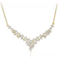 Cavill - Elegante Halsketting 18K Goud Verguld 925 Sterling Zilver - 45 Rondgeslepen Zirkonia 2,214 Ct - V-vormig Design - Stralende Zirkonen Ketting