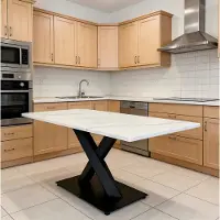 OKWISH Rechthoekige eettafel met X-poten, geschikt voor 6 tot 8 personen, met een wit marmeren patroon, houten tafel voor keuken en eetkamer, wit en zwart
