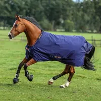 Bucas Therapy Turnout Light Big Neck-125 / 165