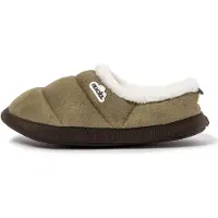 Nuvola Nuvola. Huisschoenen 'Classic Velvet' donkergroen