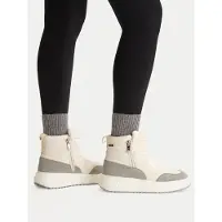 Caprice Snowboots 'FRITZY' crème / donkergrijs