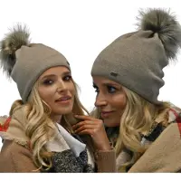 Alur Latte A13 - Dames Wintermuts - Eko Pompon - Twee Lagen - Klassiek Design