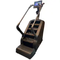 Dkn technology SC Pro Stair Climber - Climbing machines - Energie-efficiëntie - Naadloze connectiviteit - Interactieve training