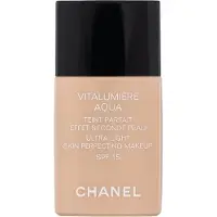 Chanel Vitalumiere Aqua Ultra-Light Makeup SPF15 30 Beige Foundation 30 ml Dames