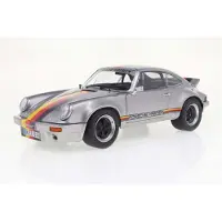 Solido Porsche 911 RSR Kremer 1973 silber 1:18 Auto