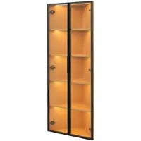 OKWISH Vitrinekast – LED Glasvitrine – Hoekvitrine voor Verzamelobjecten – 62x35x160 cm – 3 vakken – Anti-Kantel, Gedempte Sluiting – MDF Lichtbruin