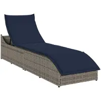 vidaXL Ligstoel inklapbaar met kussen opbergruimte poly rattan grijs