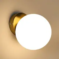 Riserva Wandlamp modern rond goud‑brons, glazen bol 15cm, E27 fitting max 60W zonder lamp, ijzer + glas, voor trap, gang, balkon, zolder