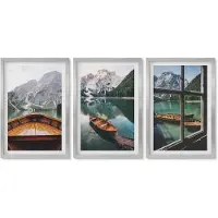 Wallfluent 4-Delige Schilderij Set - Uitzicht op een bergmeer met boten en een raam op de achtergrond. - 40 x 60 cm - Wanddecoratie - Moderne Interieurdecoratie - Interieur Decoratie