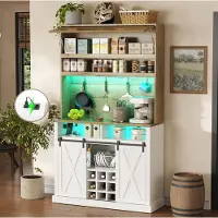 OKWISH Keukenkast – Hoge Kast Met Ledverlichting En Vitrine – Voor Keuken En Eetkamer – Wijnrek En Opbergruimte – MDF Naturel Wit – 110x40x191 cm