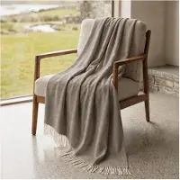 THE WHITE STONE Binnen plaid - DE WITTE STEEN - Woonkamer 130x170 cm - Taupe - 75% katoen - 230 g/m²