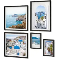 Coloray 5-Delige Schilderij Set - Uitzicht Op Santorini: De Blauwe Zee En De Witte Huizen. - 50 x 50 cm, 20 x 30 cm En 40 x 60 cm - Decoratieve Schilderijen - Wanddecoratie - Hal - Interieur Decoratie