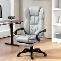 HAUSS SPOLE Bureaustoel 68,5 X 68,5 X 113-121 Cm - Massage Met 6 Punten - Kantelbaar 135° Met Voetsteun - Kunstleer - Lichtgrijs