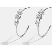 Yehwang Halve Oorringen - Roestvrij Staal (RVS) - Met Drie Kristalsteentjes & Hartjes - Hoop Earrings - Sieraden Cadeau Vrouw - Zilver