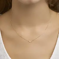 The fashion jewelry collection Collier V 40 - 42 - 44 Cm