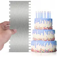 Brunbeste Metalen taartspatel met kam 24x10 cm voor decoratie