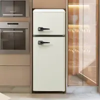 Merax Retro-koelkast – Koel-vriescombinatie, 105,5 cm hoog, 41 cm breed, tweedeurs, 92 liter totaalvolume, 28 liter vriesvolume, deurplateaus en glasplateaus, 116 kWh/jaar, -27°C ~ 13°C, LED-verlichting.