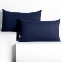 Famanu – Set van 2 kussenhoezen 50 x 60 cm van katoen, donkerblauw, elegant en onderhoudsvriendelijk, wasbaar op 60 °C