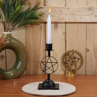 Unyqoos Stijlvolle ijzeren kandelaar in vintage stervorm voor sfeervolle decoratie