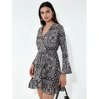 MSN Collection Geometrische Wikkel Mini Jurk Met Strik Taille