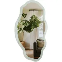 Tulup Lichte Munt Spiegel - Groen Moderne Rechthoekige Wandspiegel - Organische Spiegel - Slaapkamer, Woonkamer, Kantoor - Minimalistisch - 45x90 cm - Totale afmeting 52x97 cm