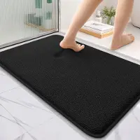 Famanu – Memoryschuim badmat, zacht en antislip, wasbaar en dik, absorbeert water, ideaal als badtapijt of douchemat voor badkamer, 60 x 90 cm, zwart