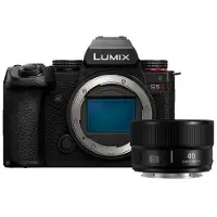 Panasonic Lumix DC-S5 II + Lumix S 40mm f/2.0 zwart