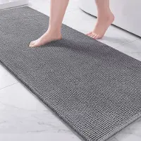 Famanu – Chenille badmat, wasbaar en absorberend, antislip badmat voor douche en badkamer, lichtgrijs, 60 x 180 cm