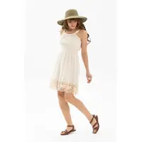 Turkishsouq Mouwloze gebreide mini-zomerjurk van Şile-stof in crèmekleur.