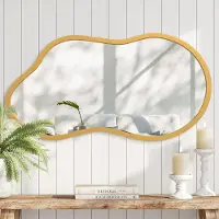 Famanu – Grote wandspiegel met een onregelmatig houten frame, 65 x 40 cm, ideaal voor badkamer of entree
