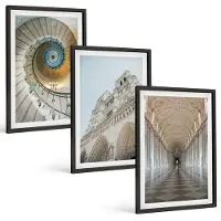 Wallfluent 3-Delige Schilderij Set - Wenteltrap Van De Kathedraal Uitzicht Op De Gevel Van Het Gebouw Tegelgang - 40 x 60 cm - Wanddecoratie - Schilderijen Set - Interieur - Interieur Decoratie