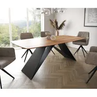 DELIFE Eetkamertafel Edge Boot acacia natuur 200x100 V-frame staal zwart Zwitserse rand
