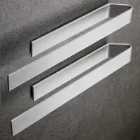 Famanu – Handdoekhouder zonder boren voor wandmontage in badkamer en keuken, handdoekring, zelfklevende wandhouder, zilver, set van 2 stuks