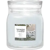 Yankee candle - Snow Kissed Pine Medium Jar - tot 50 branduren