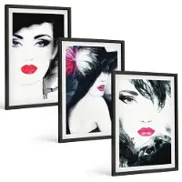 Coloray 3-Delige Schilderij Set - Geschilderde Portretten Van Vrouwen Met Expressieve Lippen - 40 x 60 cm - Moderne Wanddecoratie - Woonkamer - Decoratieve Schilderijen