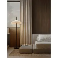 Lyora Tiffany vloerlamp Velvy beige