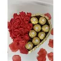 Ferrero Rocher Chocolade Hart Geschenk - Giftpack - Valentijn cadeau - Valentijn Cadeau - Valentijnsdag Geschenk - Liefde - Moederdag - Vaderdag - Verjaardag