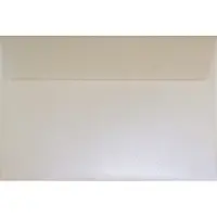 Netuno Metallic (parelmoer) ecru enveloppen A6 - 114 x 162 mm - 25 stuks - HK zelfklevend met plakstrip - 110 gram - Sirio Pearl -