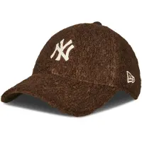 New Era Sportpet '9FORTY MLB New York Yankees Winter Borg' lichtbeige / bruin