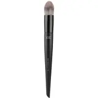 Beter 22 Brushes Fluid Makeup