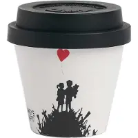 Quy Cup - 90ml Ecologische Espresso Reisbeker - De originele Banksy's Graffiti "Kids On Gun Hill" met zwart siliconen deksel 7x7x7cm