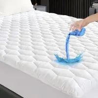 Famanu – Waterdichte matrastopper van 160x200 cm, ademende matrasbeschermer met hexagonale quilting, geluidloos materiaal, topperbeschermer in wit