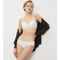 Triumph BH offwhite