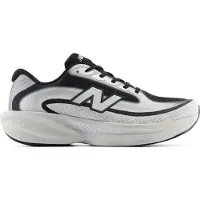 New Balance Loopschoen 'Ellipse' greige / zwart