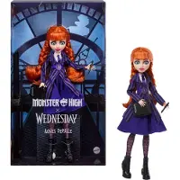 Monster High x Wednesday verzamelpop - Agnes DeMille met paars uniform en accessoires