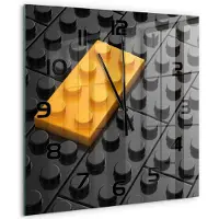 Tulup Wandklok - Lego Glazen Wandklok Design - 60x60 cm - Geel Klok Glas Met Opdruk - Zwarte handen - Vierkante Klok - Wandklok Glas Met Motief - Decoratieve Glazen Klok