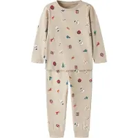 Name It Mini Nachtkledij 'NMNVISMAS' beige / spar / donkerrood / wit