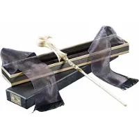 Noble Collection - Lord Voldemort's Wand in Ollivanders Box (NN7331)