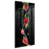 Tulup Wandklok - Aardbeien en water Wandklok Glas Met Motief - 30x60 cm - Rood Decoratieve Glazen Klok - Zwarte handen - Rechthoekige Klok - Gekleurde Glazen Klok - Glazen Klok Met Print
